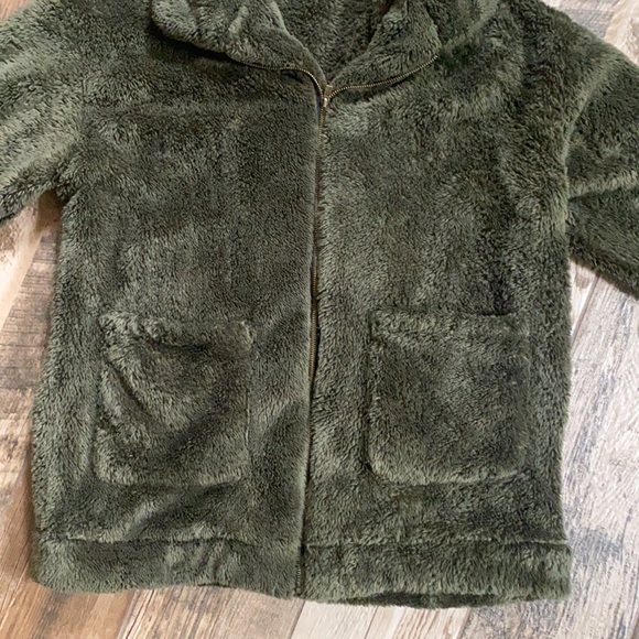 Snuggly Sherpa! - Picture 2 of 6